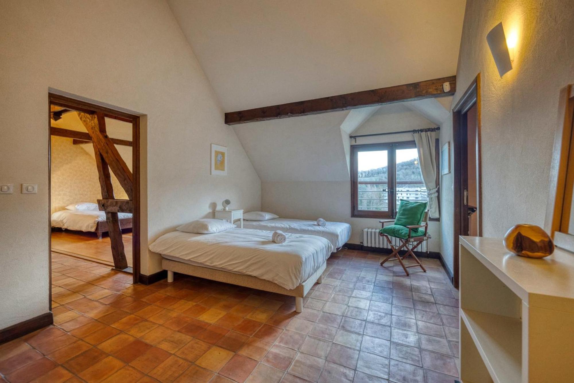 #Hp La Maison Des Lilas Large Family House Sleeps 12 Garden Seyssinet Екстериор снимка