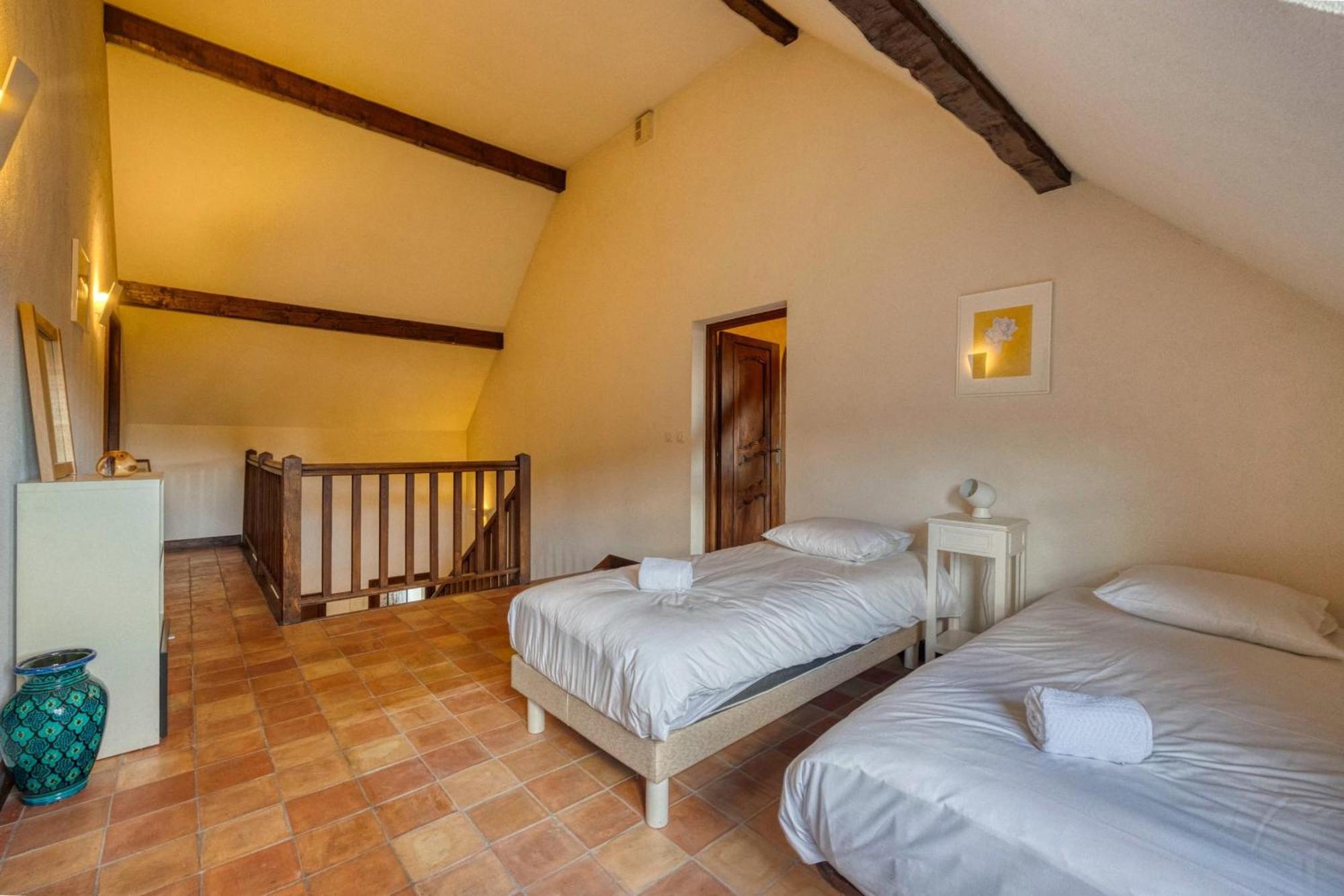#Hp La Maison Des Lilas Large Family House Sleeps 12 Garden Seyssinet Екстериор снимка
